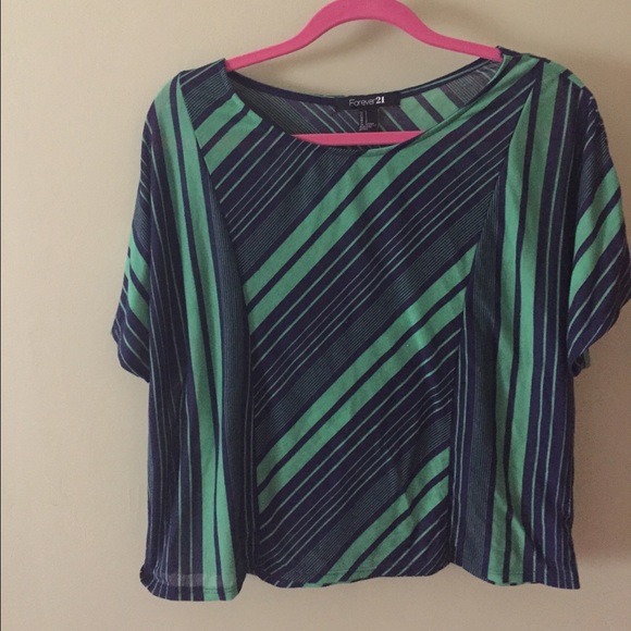 Barely worn Forever 21 flowy top
