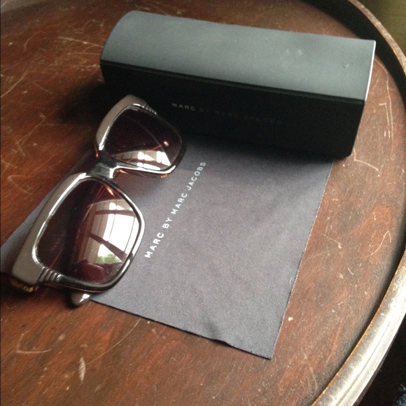 Marc Jacobs sunglasses