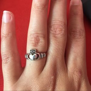 Silver Claddagh Ring