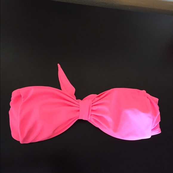 Pink strapless bikini top