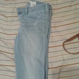 Hollister jeans size 3 (26)