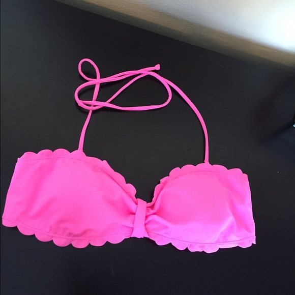 Pink bikini top, can also be strapless.