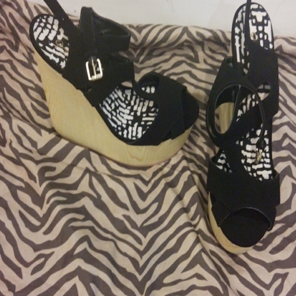 Wedges - Picture 2 of 4