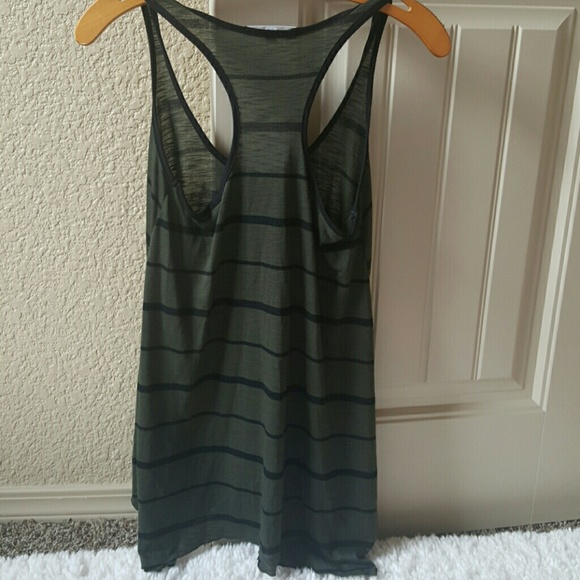 Long top - Picture 2 of 3