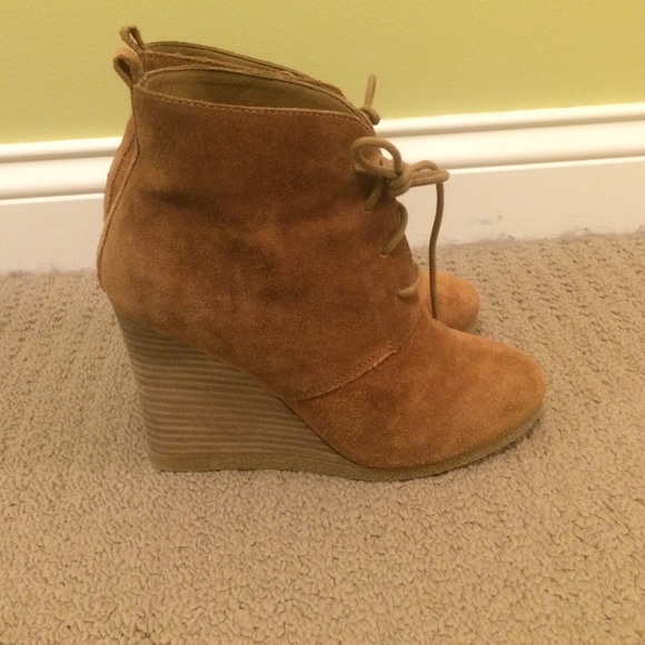 Steve Madden wedges size 7.5