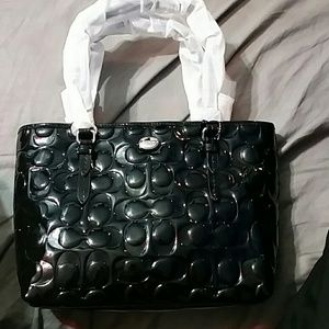 Coach Peyton Signature Embossed Small Patent Top?