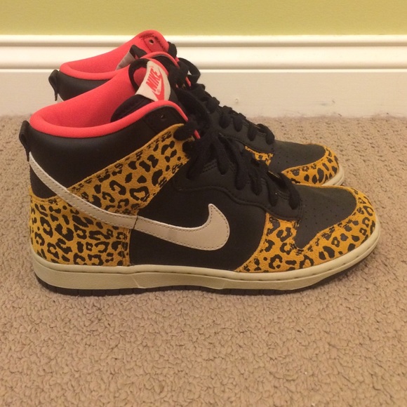 Nike high tops. Size 7.5.