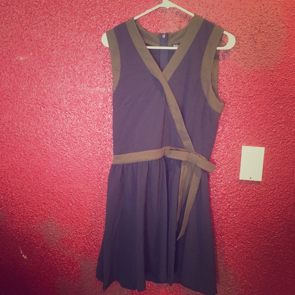 Dear creatures Bow dress