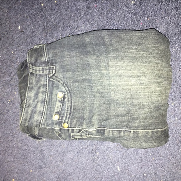 Grayish blue jeans