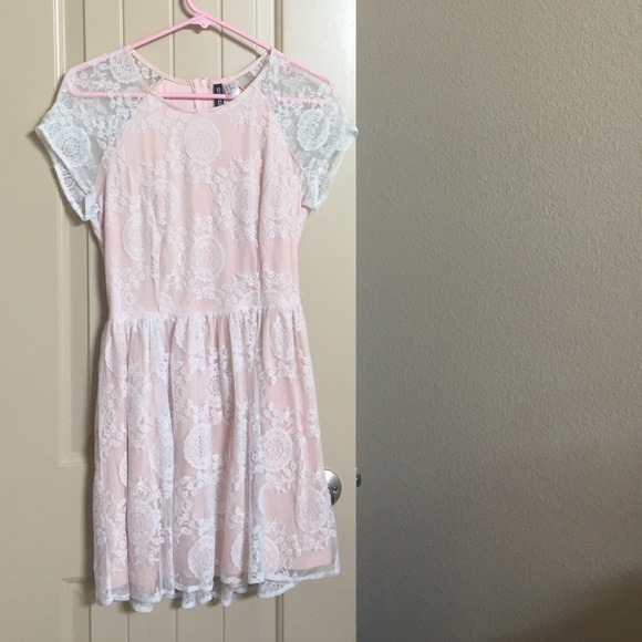 H&M pink lace dress