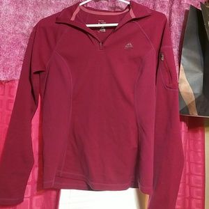 Nike FITDRY. ACG. Reserved *