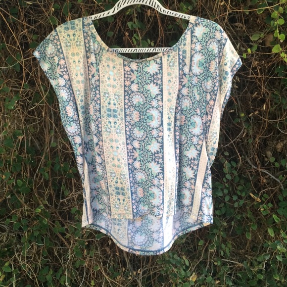 Loose Blue Floral Too