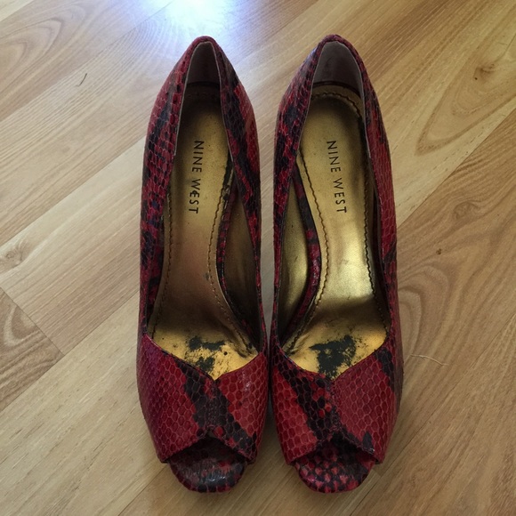 Nine West - Picture 1 of 3