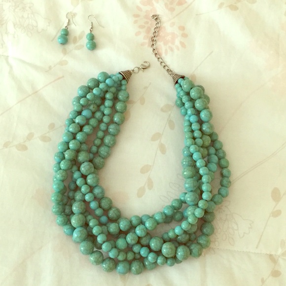 Turquoise glass bead necklace and earring set