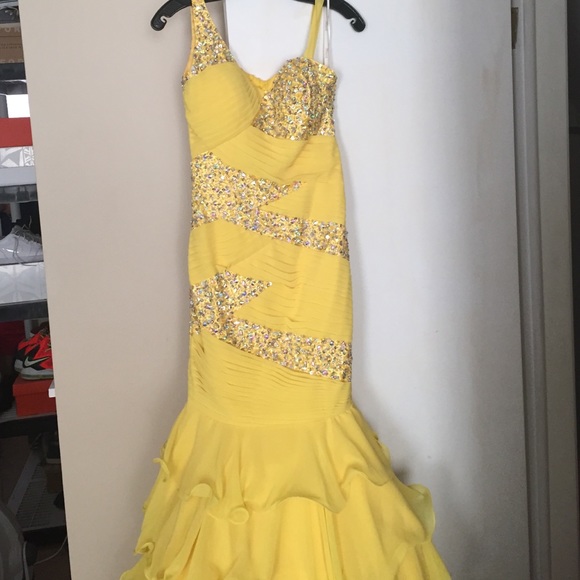 Tony Bowls Paris dress