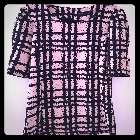 Nude & black classy top from Korea