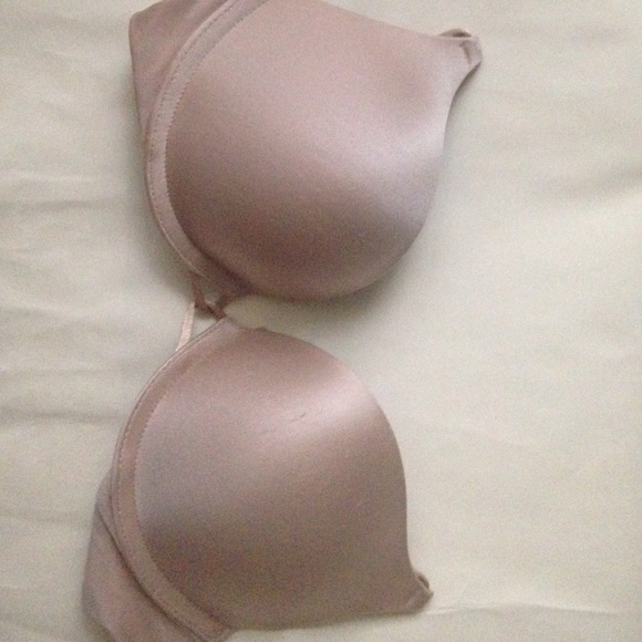 Victoria's Secret bombshell bras