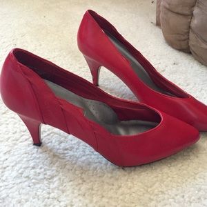 Vintage red heels