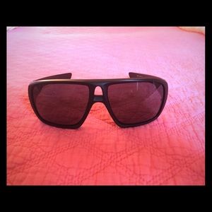 LAST CHANCE!! Oakley Sunglasses