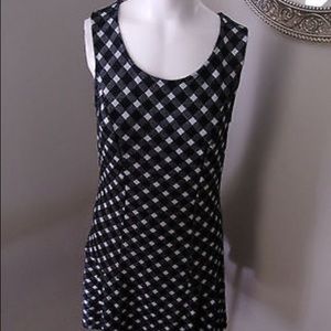 Cute black and white dress