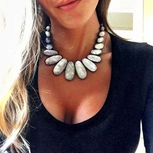 Brilliant Auth Quartz Crystal Necklace