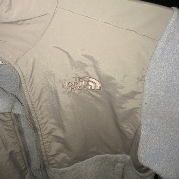 North face jacket - Picture 3 of 3