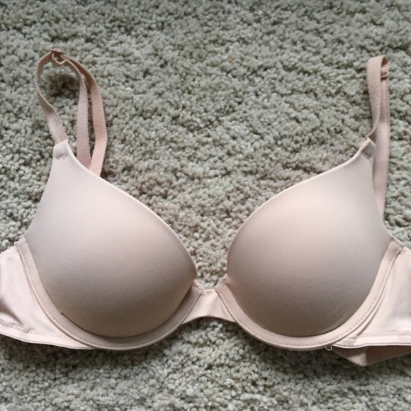 PINK vs push up bra - Picture 1 of 3