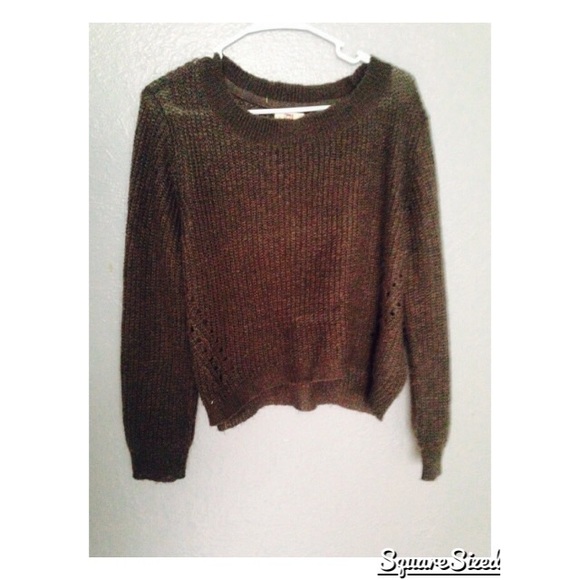 Cute Top 😍❤️ Its A Little Cropped.