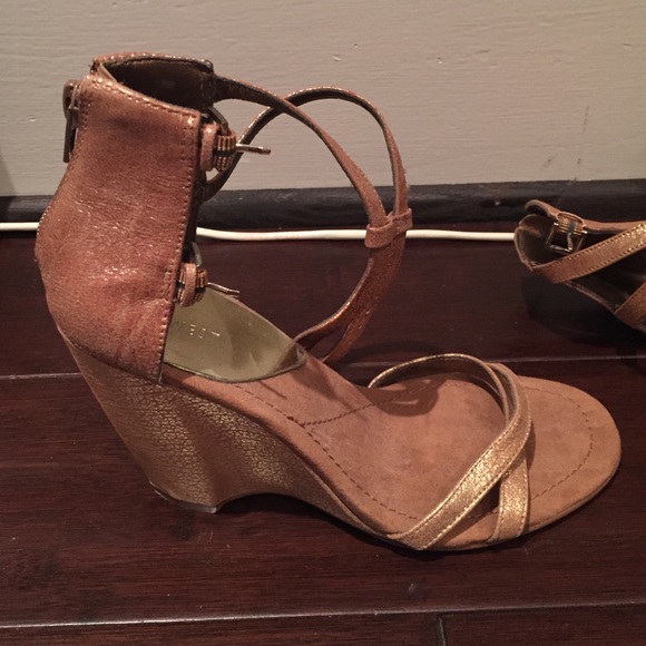 Nine West wedge - Picture 2 of 4