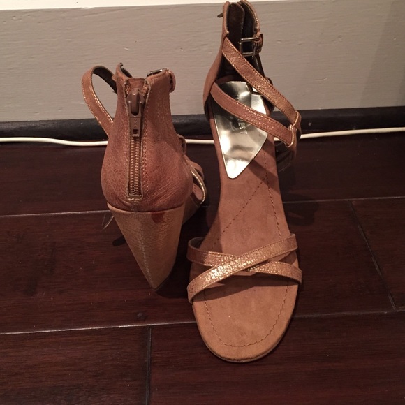 Nine West wedge - Picture 3 of 4