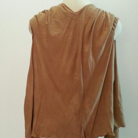 Top - Picture 4 of 4