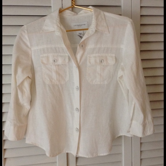 Liz Claiborne Tops - White Liz Claiborne 100% Linen Shirt 💛