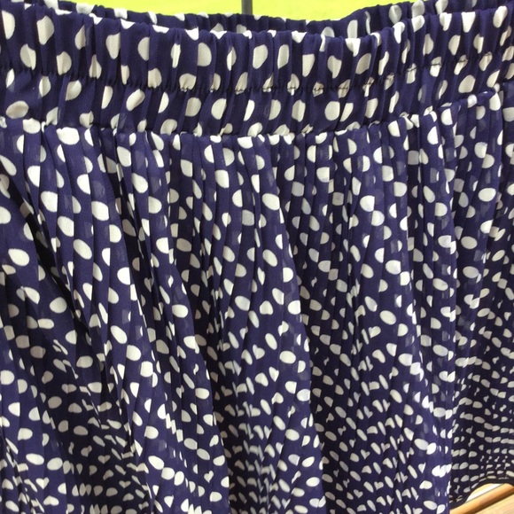 Skater Skirt - Picture 2 of 4