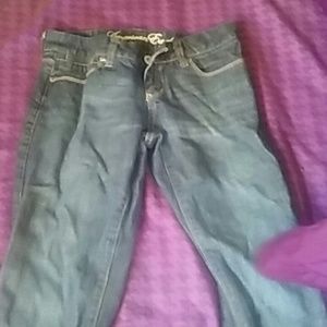 American eagle dark wash jeans.