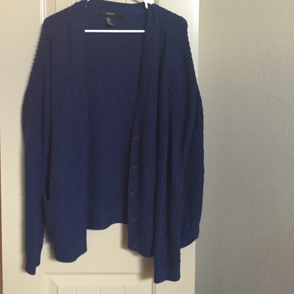 Forever 21 blue grungy sweater