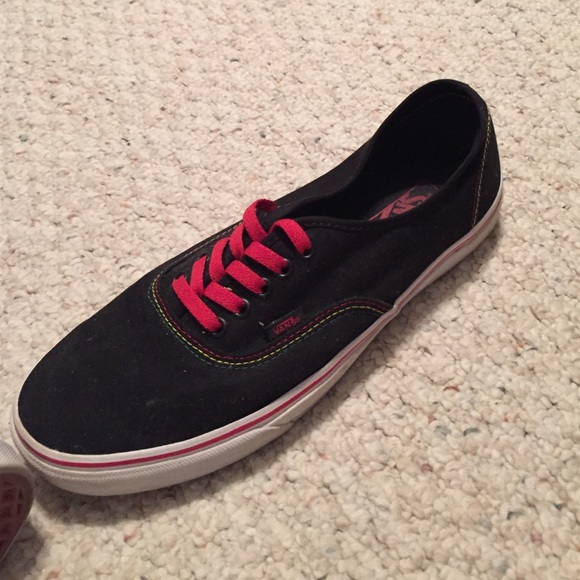 Vans - Picture 4 of 4