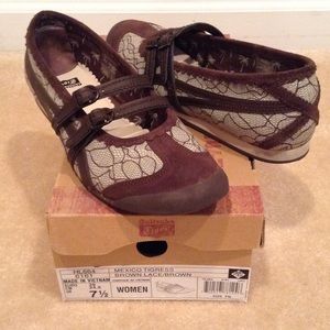 🐅Brown Lace Onitsuka Tiger Shoes (Size 7.5)🐅