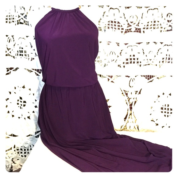 CUTE, SIMPLE AND ELEGANT Long purple dress