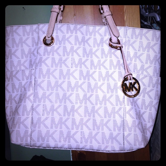Michael Kors tote