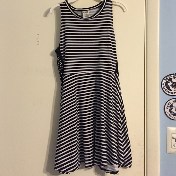 PINK striped dress - Picture 1 of 3