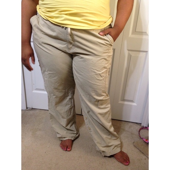 Cute drawstring khakis!