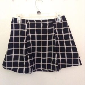 Pleated Windowpane Skirt