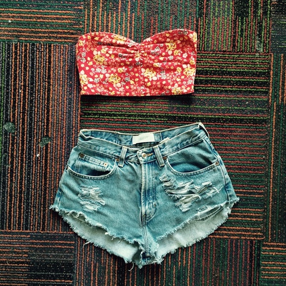 SOLD Gap high waisted shorts