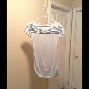 👚Charlotte Russe Top (S) with Matching Earrings👚