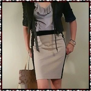 ●FINAL PRIZE DROP● Banana Republic Pencil Skirt
