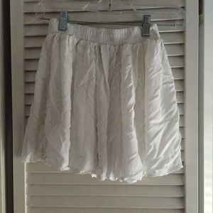 white high waisted skirt