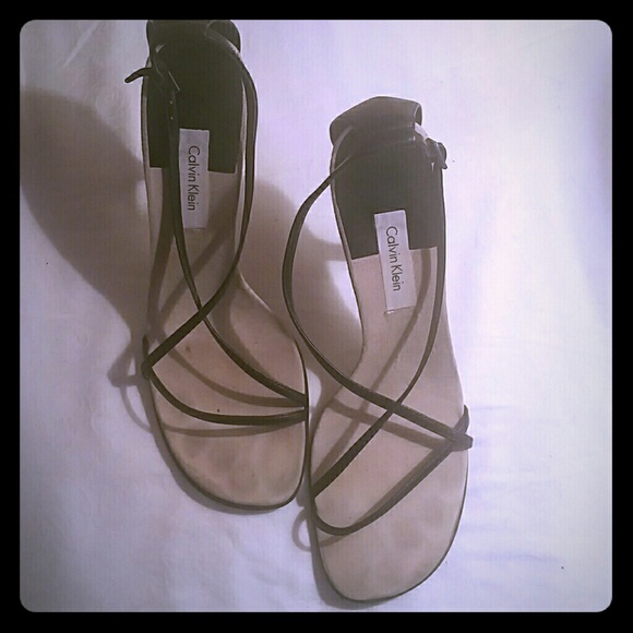 Simple and elegant black strappy heels