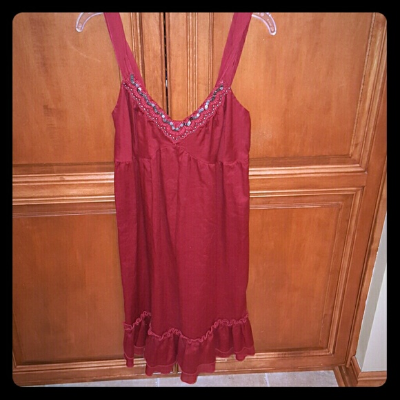 Dresses & Skirts - Dress