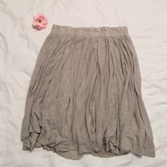💥FLEXIBLE PRICING💥 Brandy Melville Heather Skirt