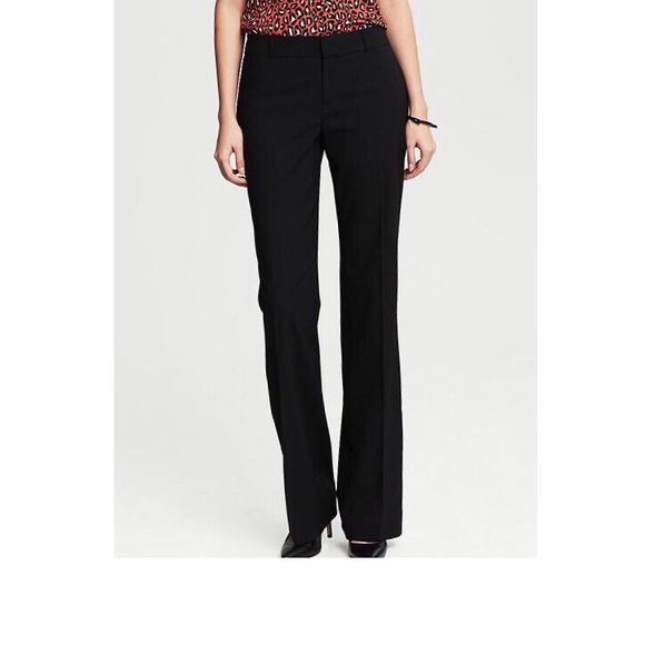 Lightweight Wool Trouser